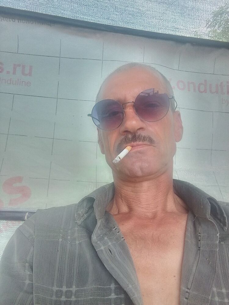  40746239  Khalil, 52 ,    