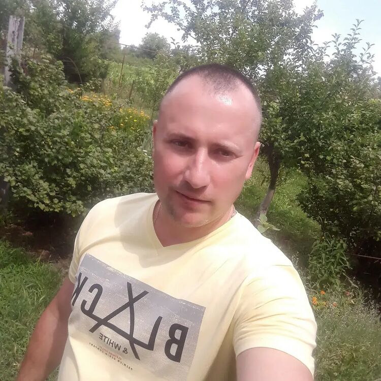  47137049  , 41 ,    
