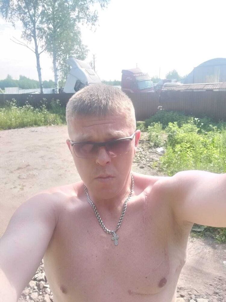  21327879  , 41 ,    
