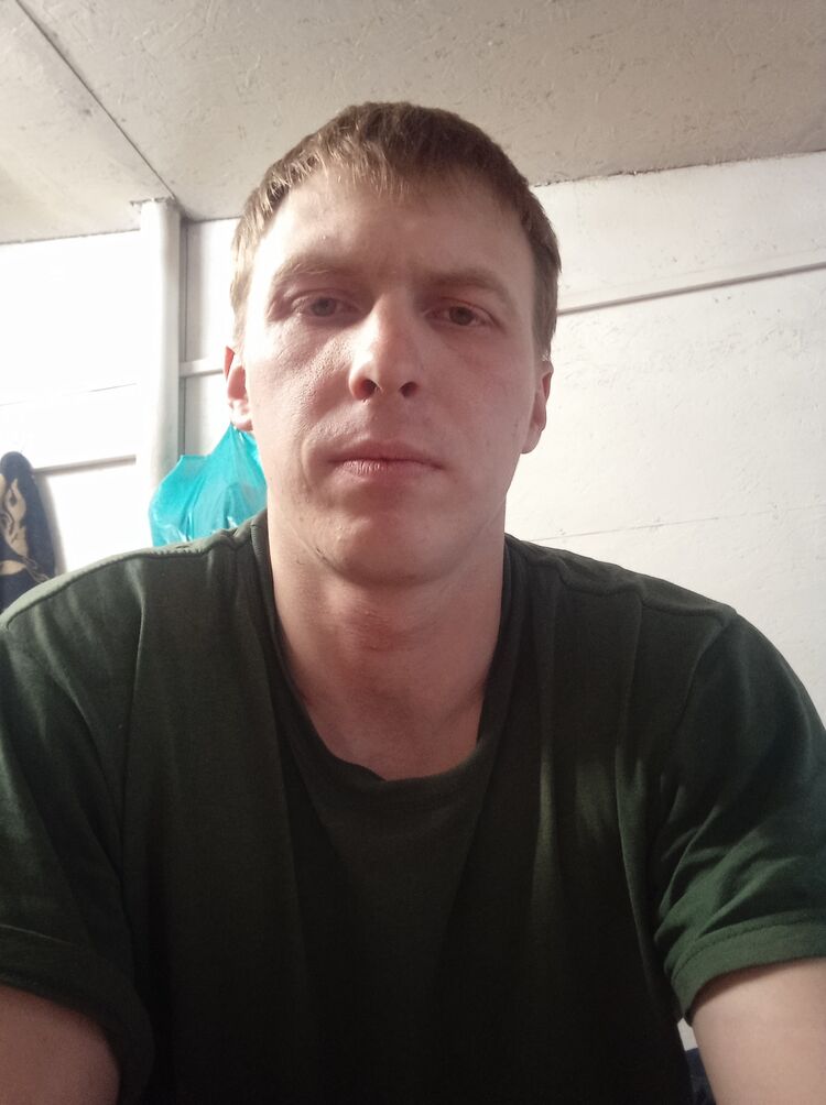  26196409  Dmitry, 32 ,    