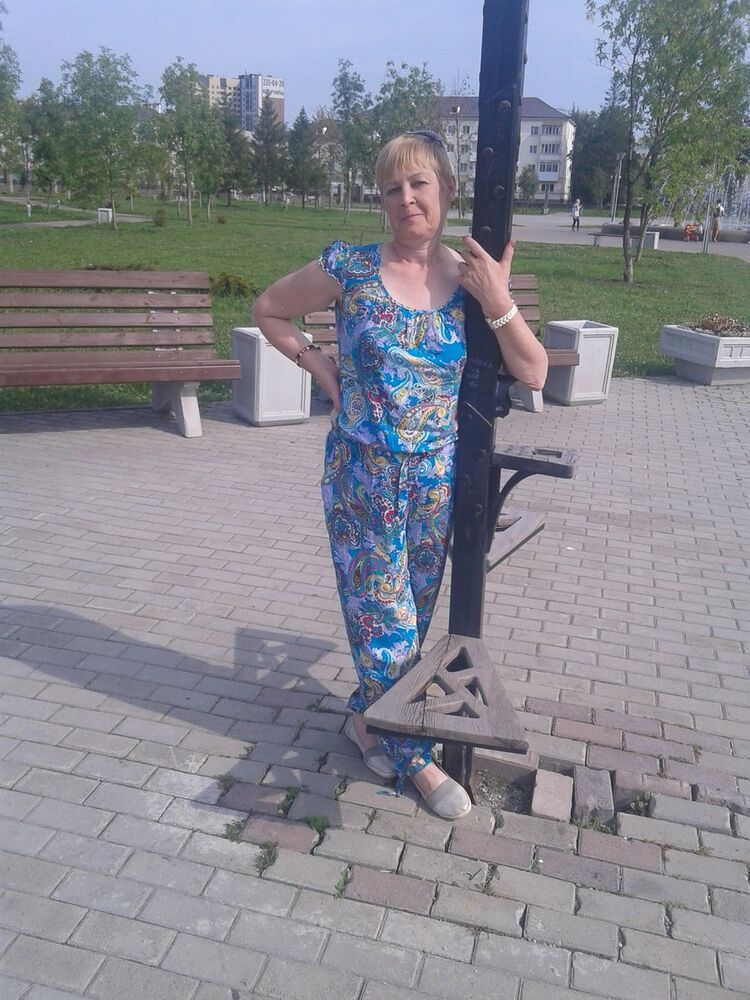  10281039  Elena, 60 ,    