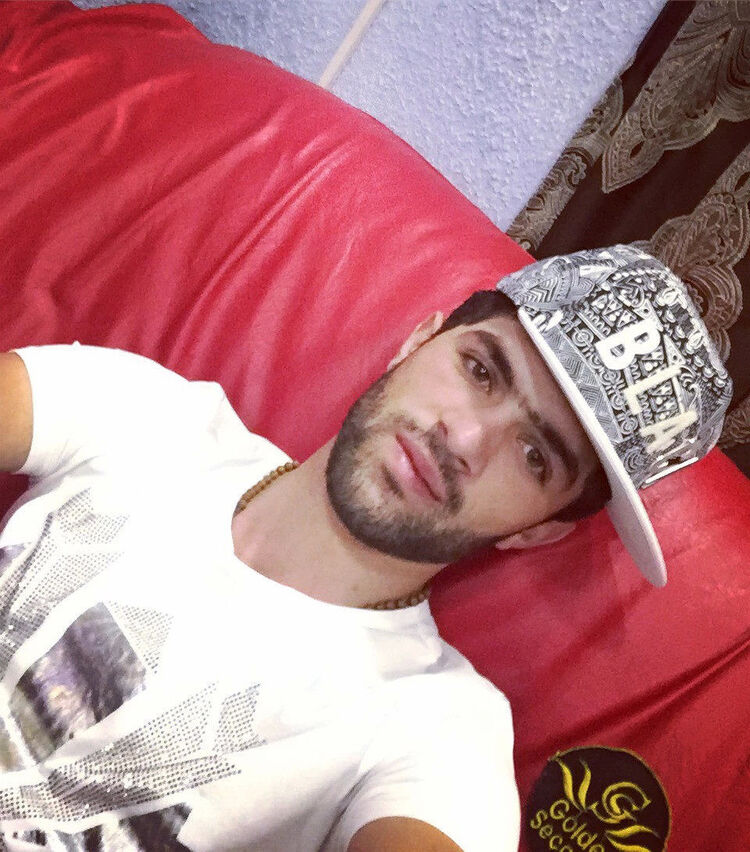  ,   Giorgi, 37 ,   ,   , c 