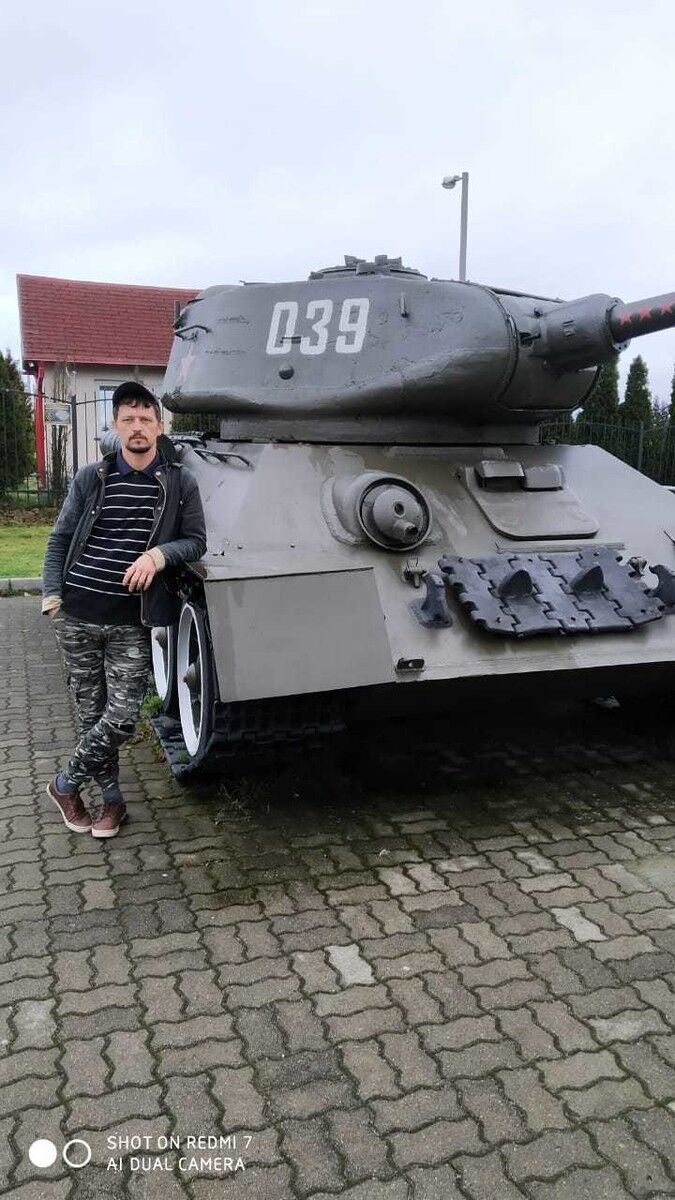  18195709  , 38 ,    