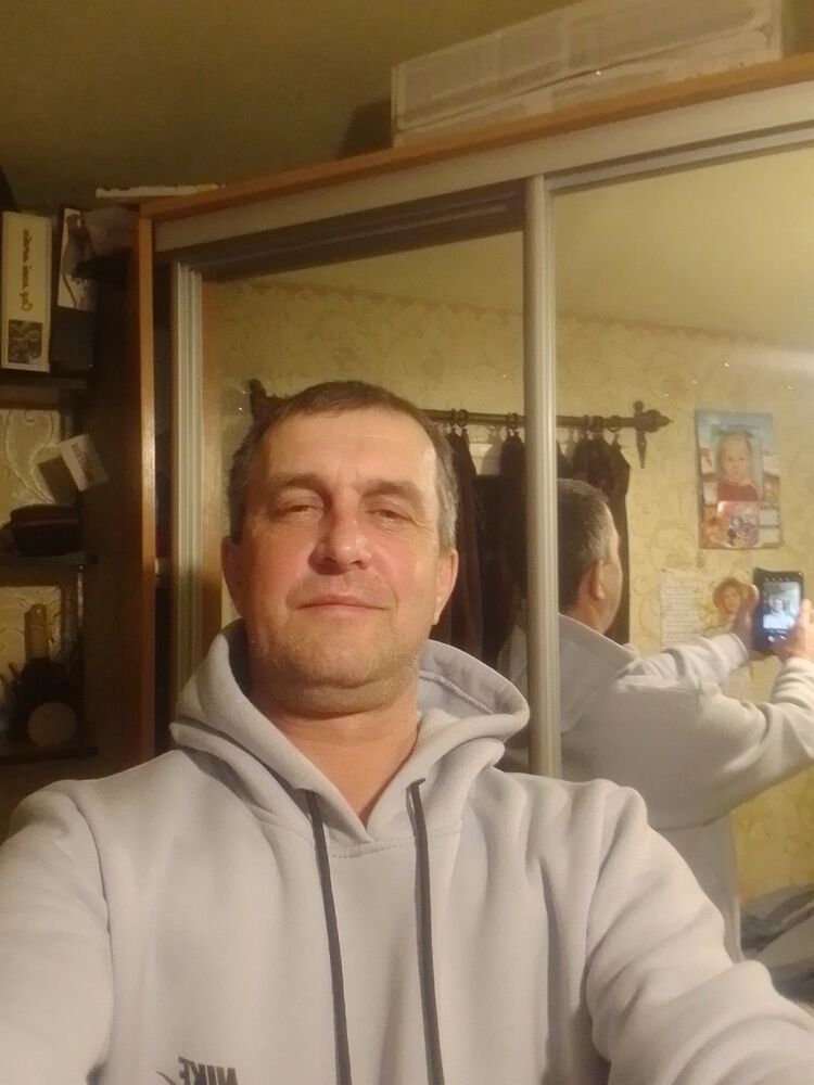 40329099  , 49 ,    