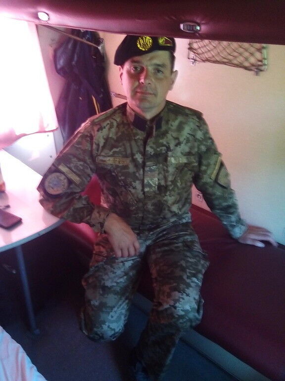  ,   Maxim, 41 ,  