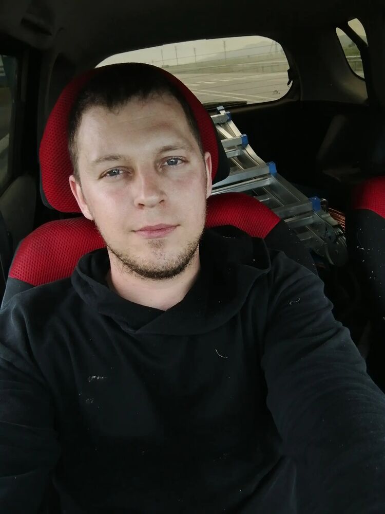  38188579  Andrey, 31 ,    