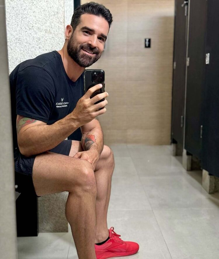 ���� 54963739 ������� ������, 33 ����, ���� ���������� � ������� �����