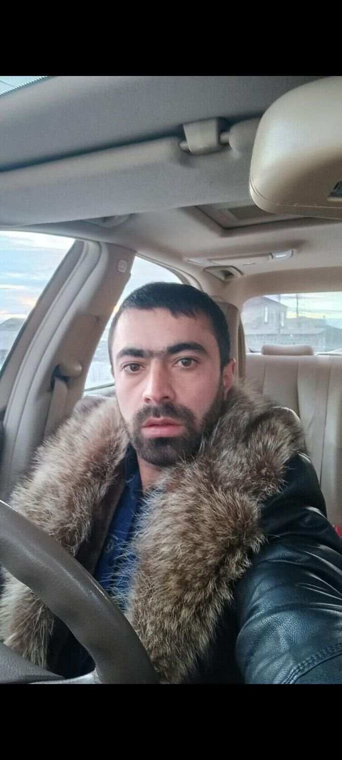  54003099  Arsen, 35 ,    