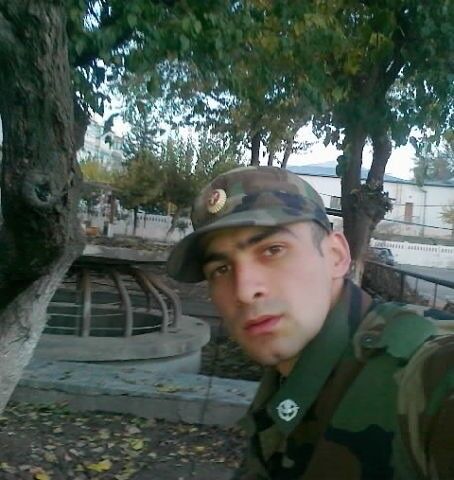  5568869  Jonik, 36 ,    