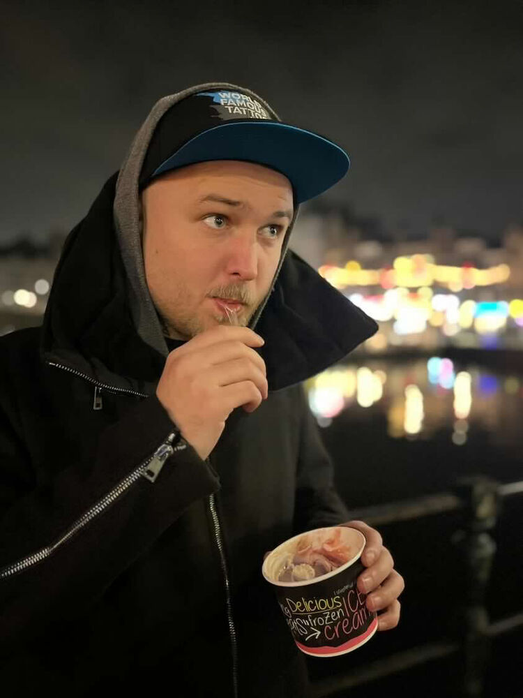 ���� 40545219 ������� ��������, 32 ����, ���� ���������� � ����������