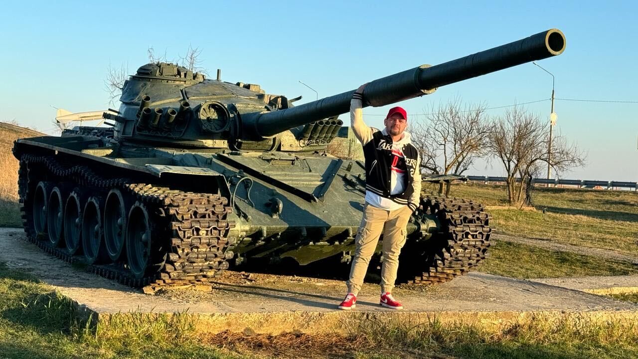  42206319  , 42 ,    --
