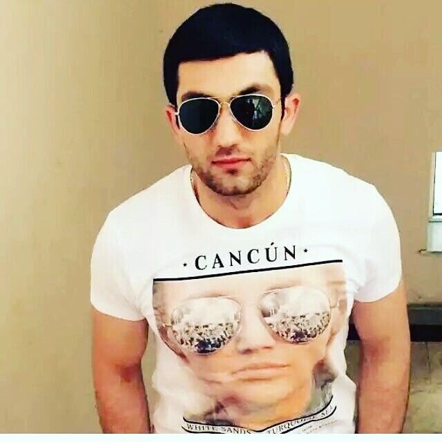  20571109  Alik, 35 ,    