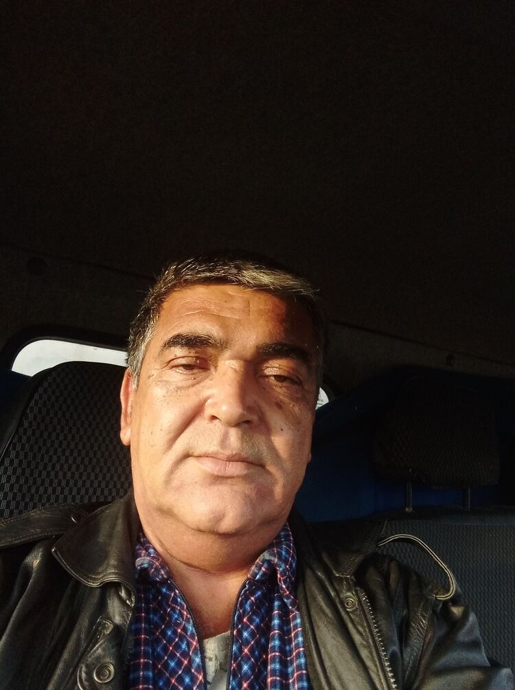  29354669  , 53 ,    