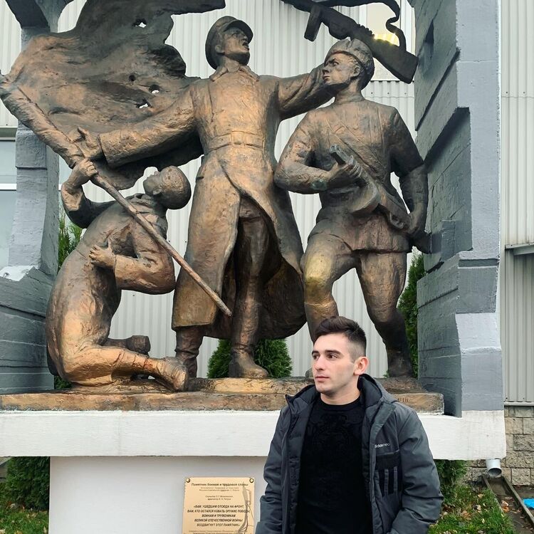  31505599  , 25 ,    -