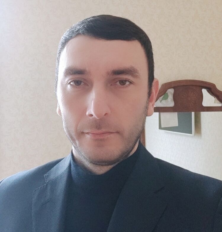  48133919  , 36 ,    
