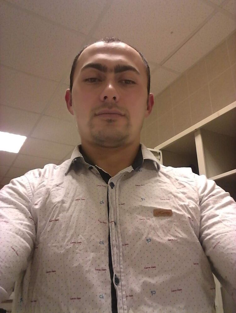  15963189  Nemat, 37 ,    -