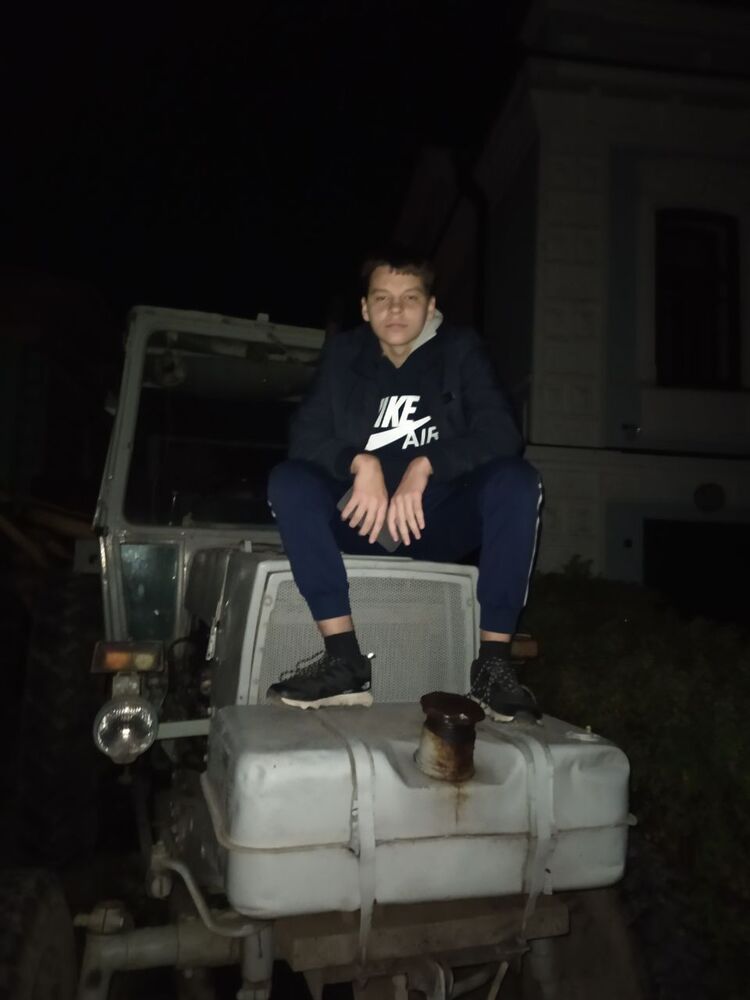  37822119   , 20 ,    