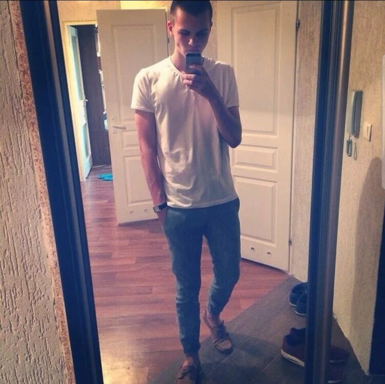  31983779  Alexey, 28 ,    