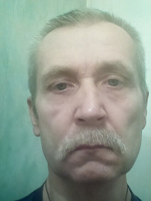  21820049  Andrey, 61 ,    