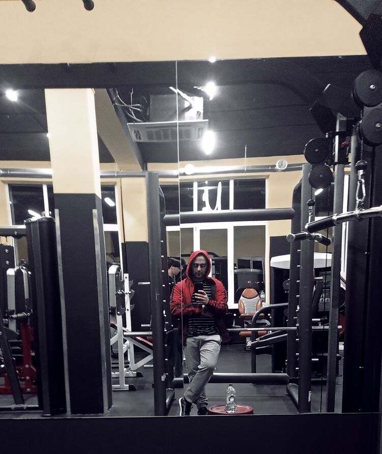  ,   Samvel, 27 ,   ,   