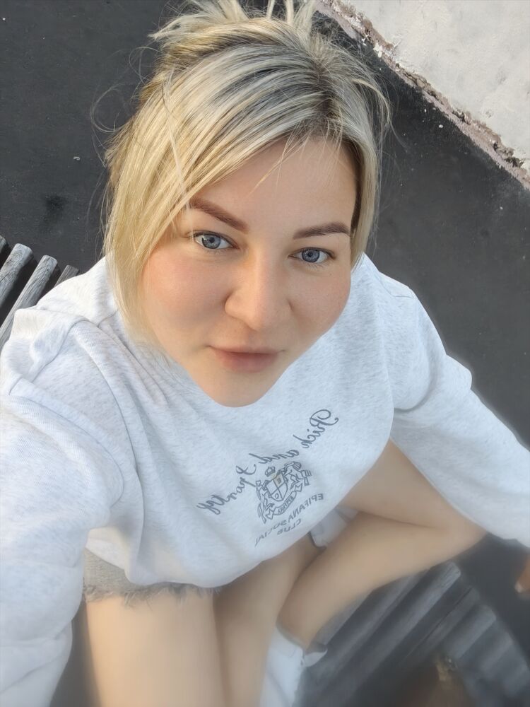  53077479  , 38 ,    
