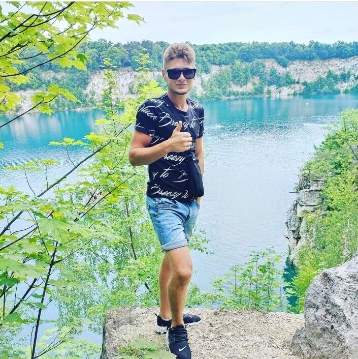  23418629  Maksim, 27 ,    
