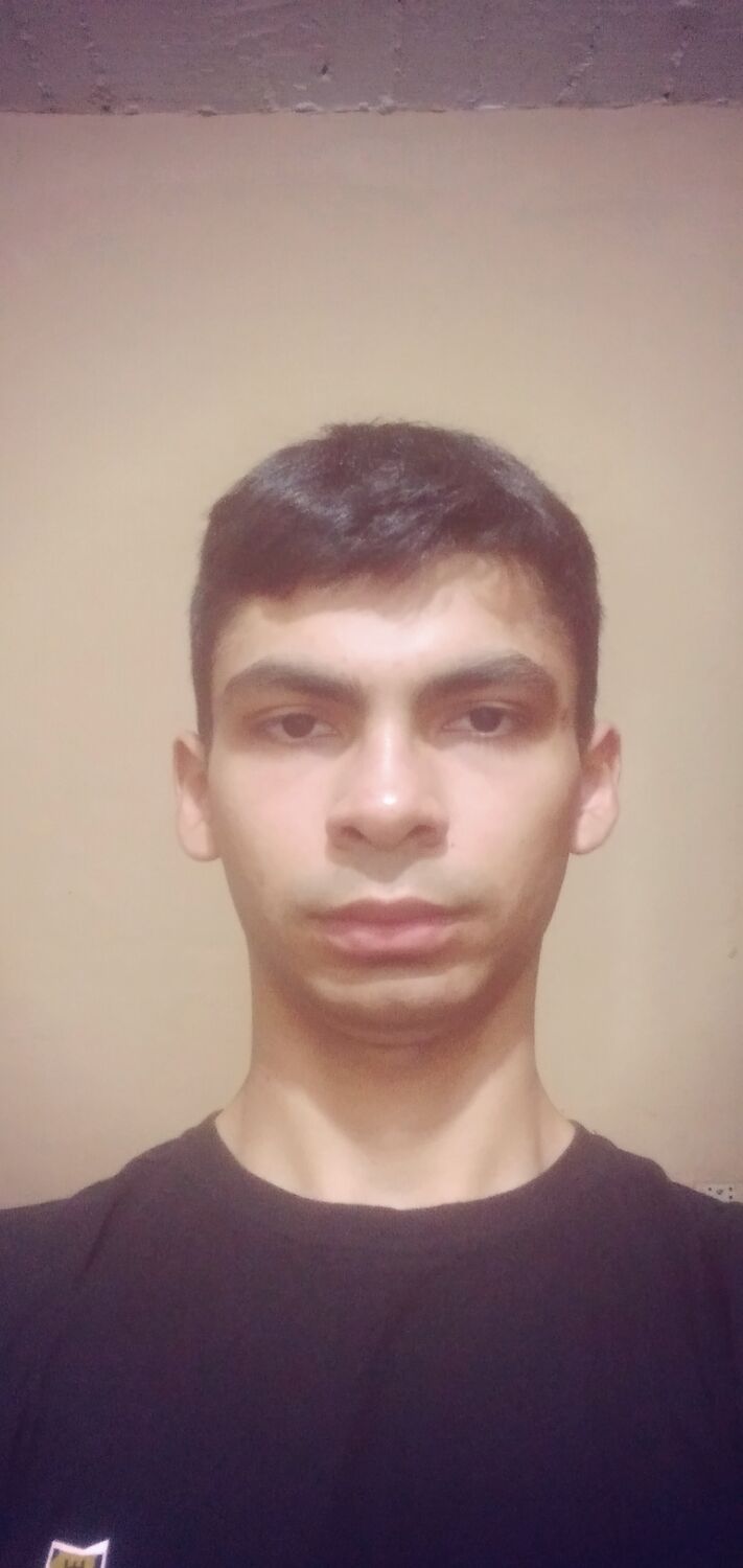  Fernando de la Mora,   Albert, 19 ,   ,   