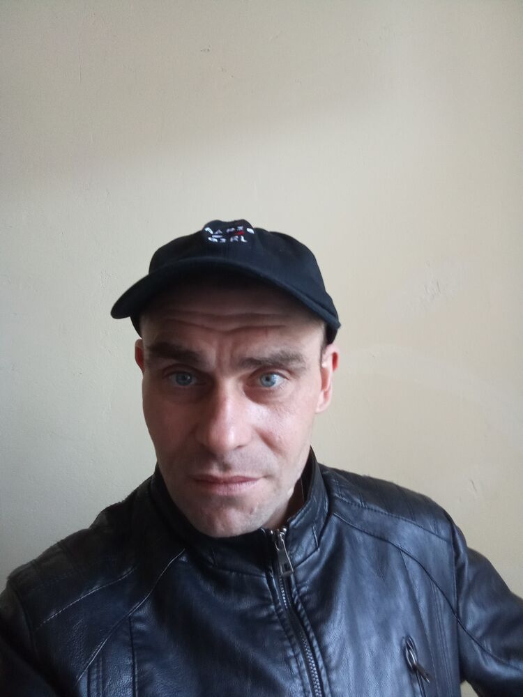  43207979  , 38 ,     