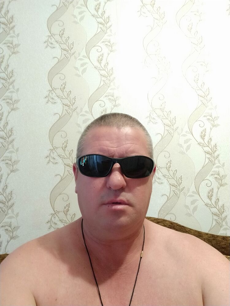  30156819  Aleks, 49 ,    