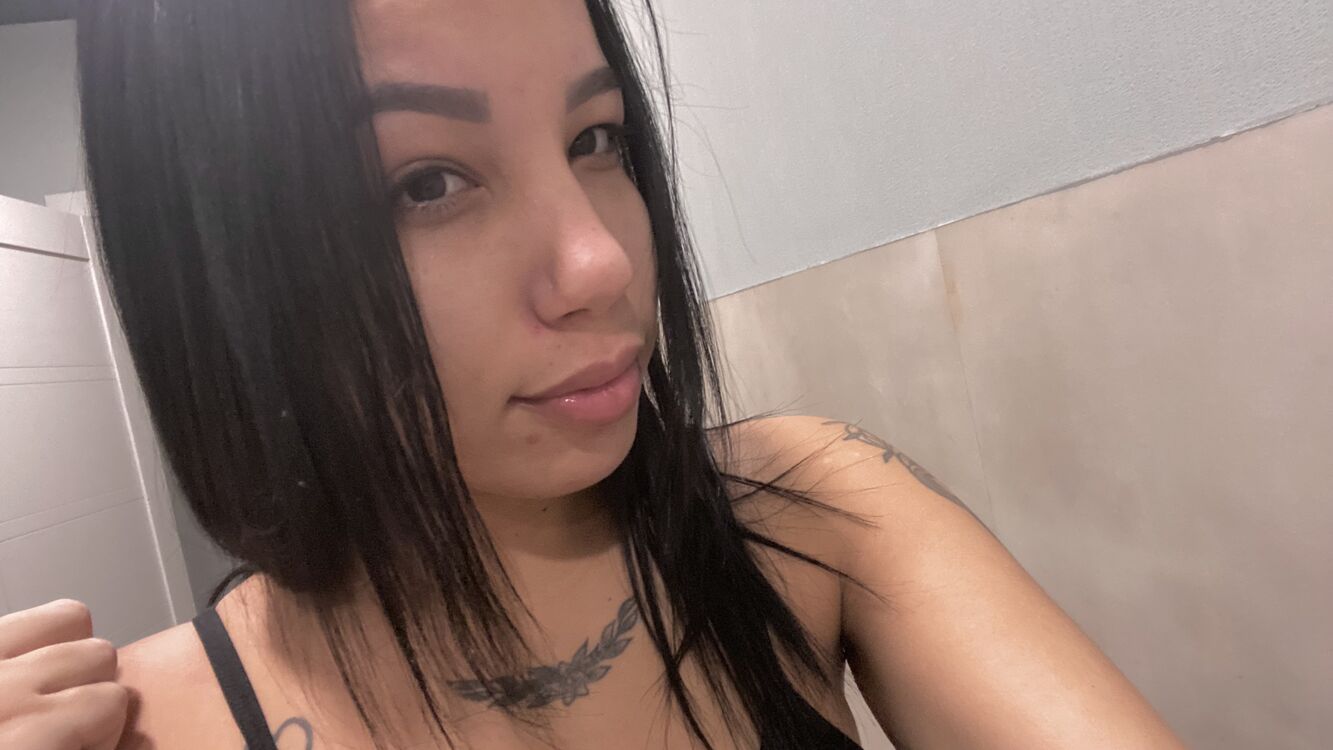  49605879  Isabela, 20 ,    Goddard