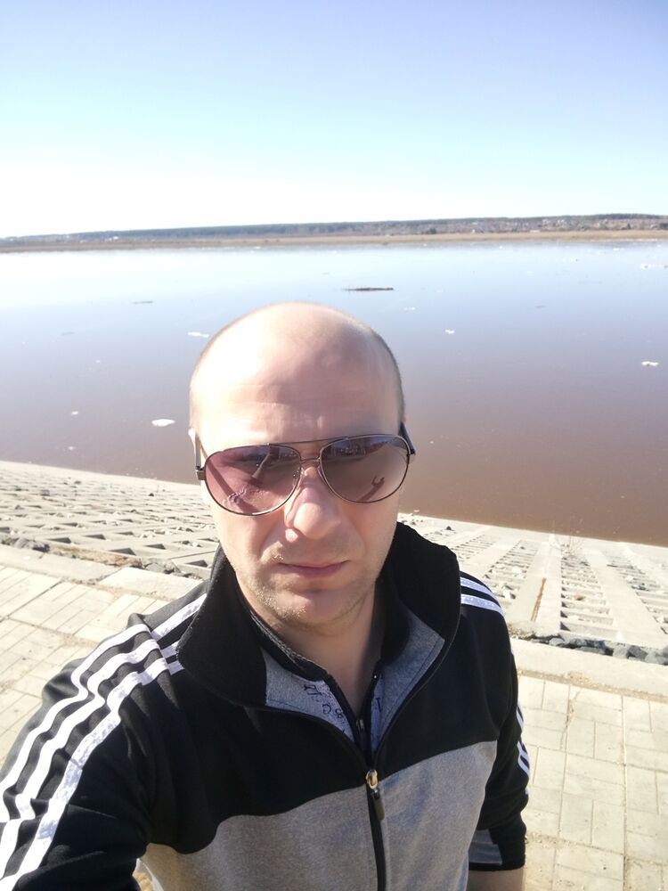  27505279  Vasily, 41 ,     