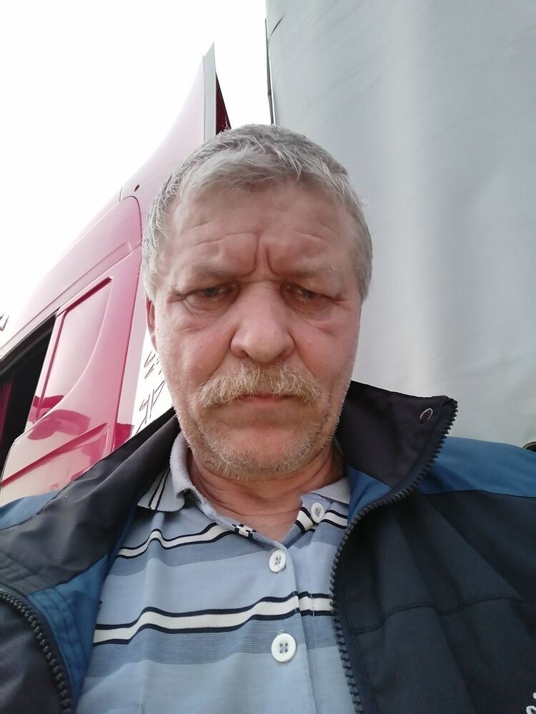  23827179  , 56 ,    