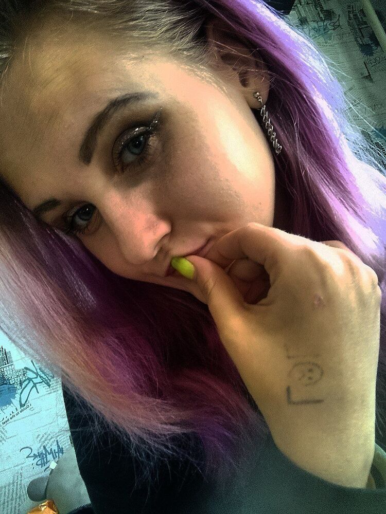  45722859  , 19 ,    