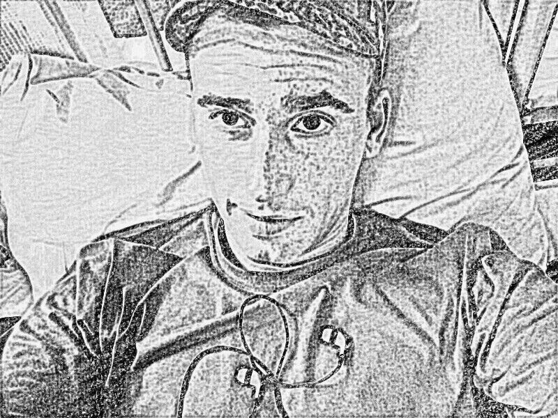  10042709  Stas, 36 ,    