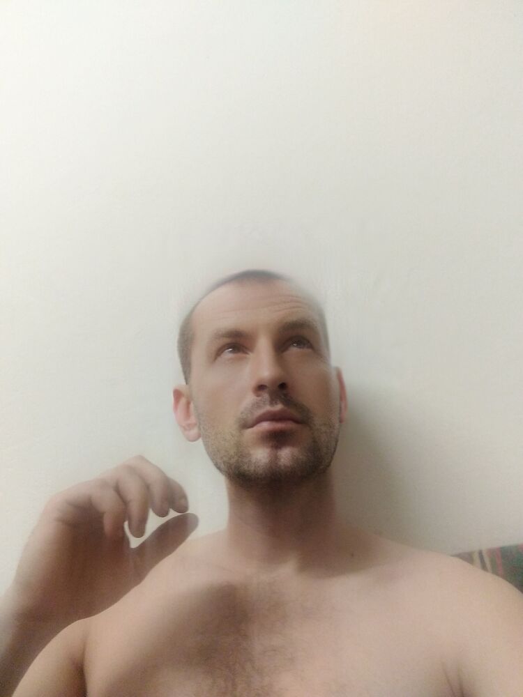  22859699  , 37 ,    