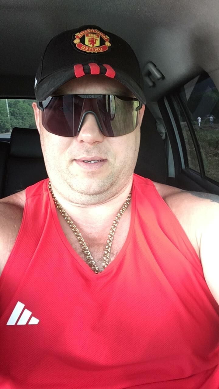  52497529  , 37 ,    