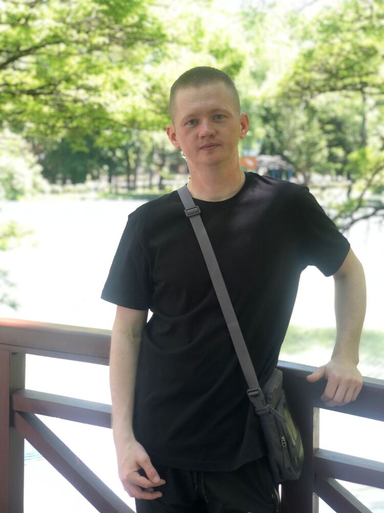  27224739  Andrey, 27 ,    