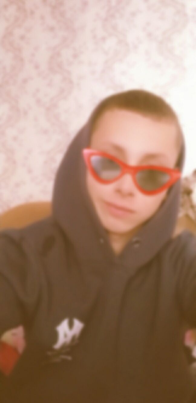  41700809  , 22 ,    