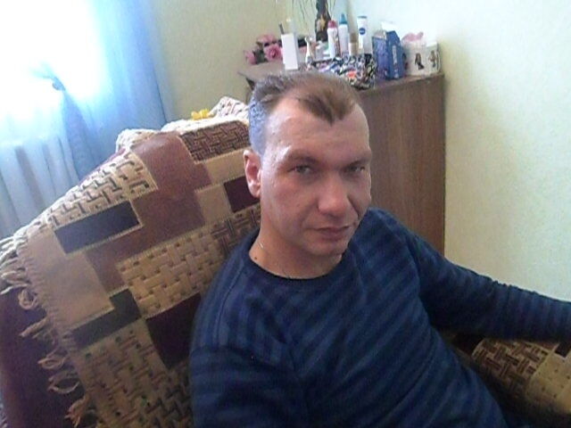  48073939  , 42 ,    