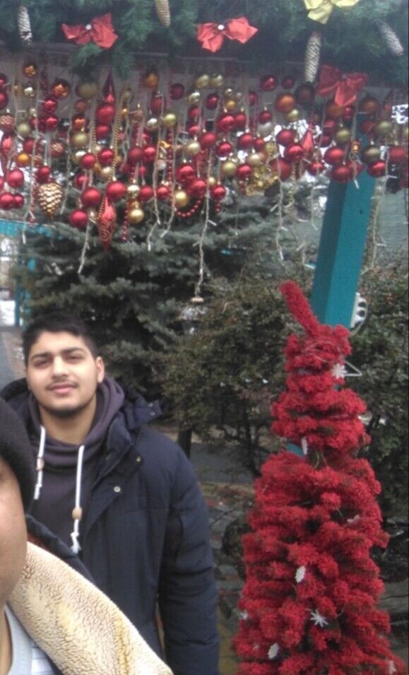 ,   Omid, 27 ,   ,   , c 