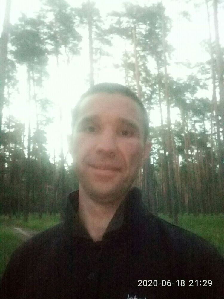  20933109  Tolik, 42 ,    