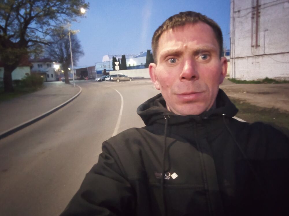  ,   Witalii, 41 ,   ,   