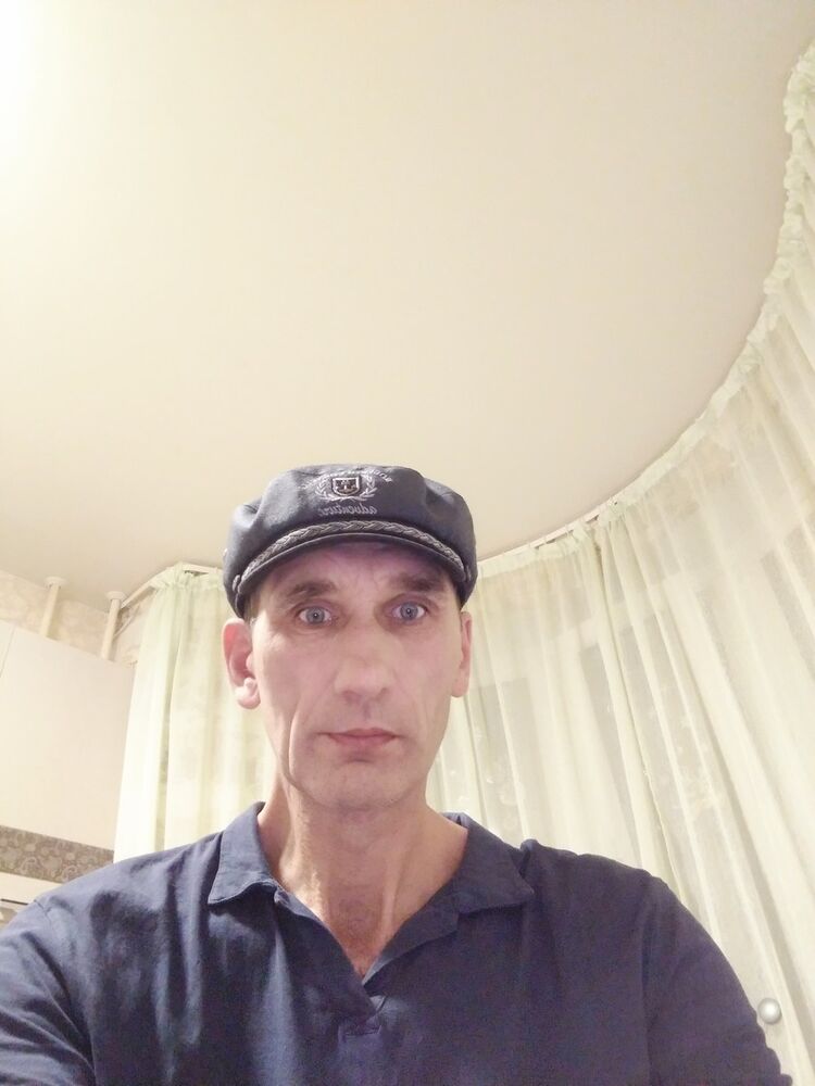  18958249  Gena, 50 ,    