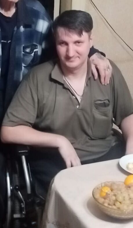  35627949  Igor, 42 ,    