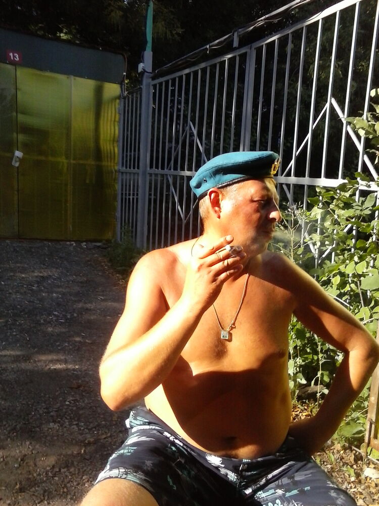  52167439  , 53 ,    