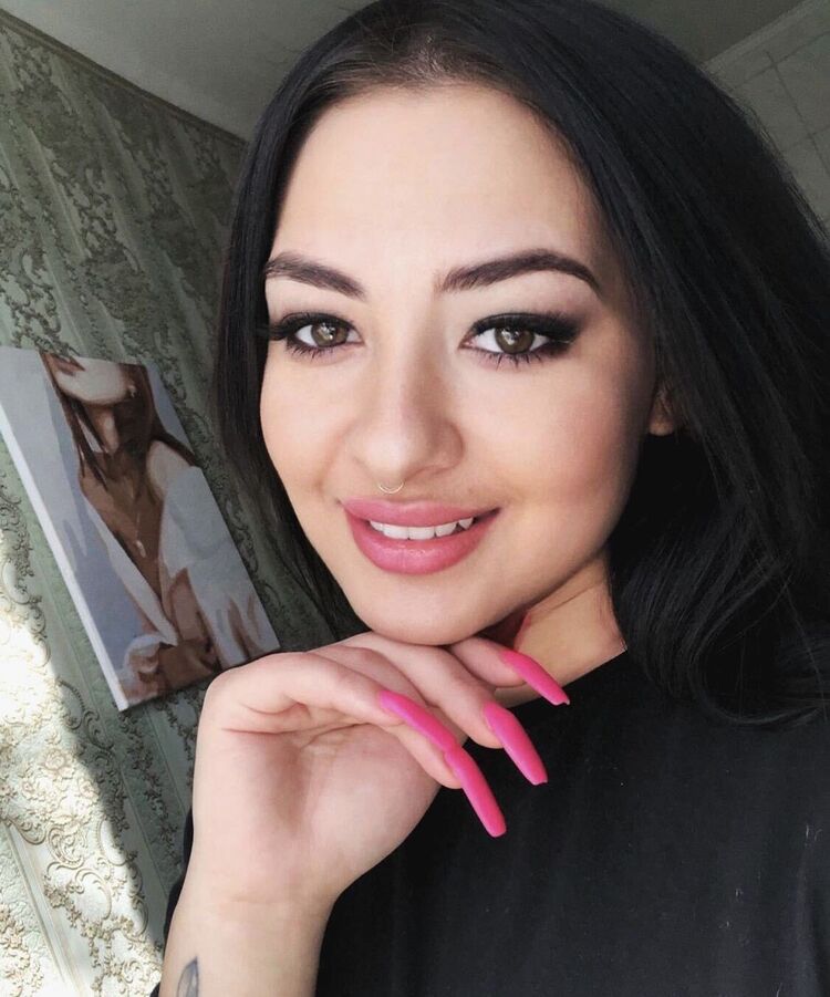  ,   Alina, 23 ,   ,   