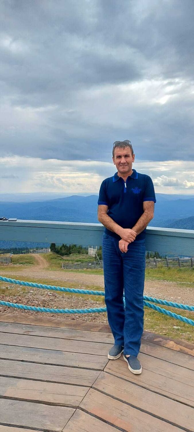  28790559  Avik, 46 ,    