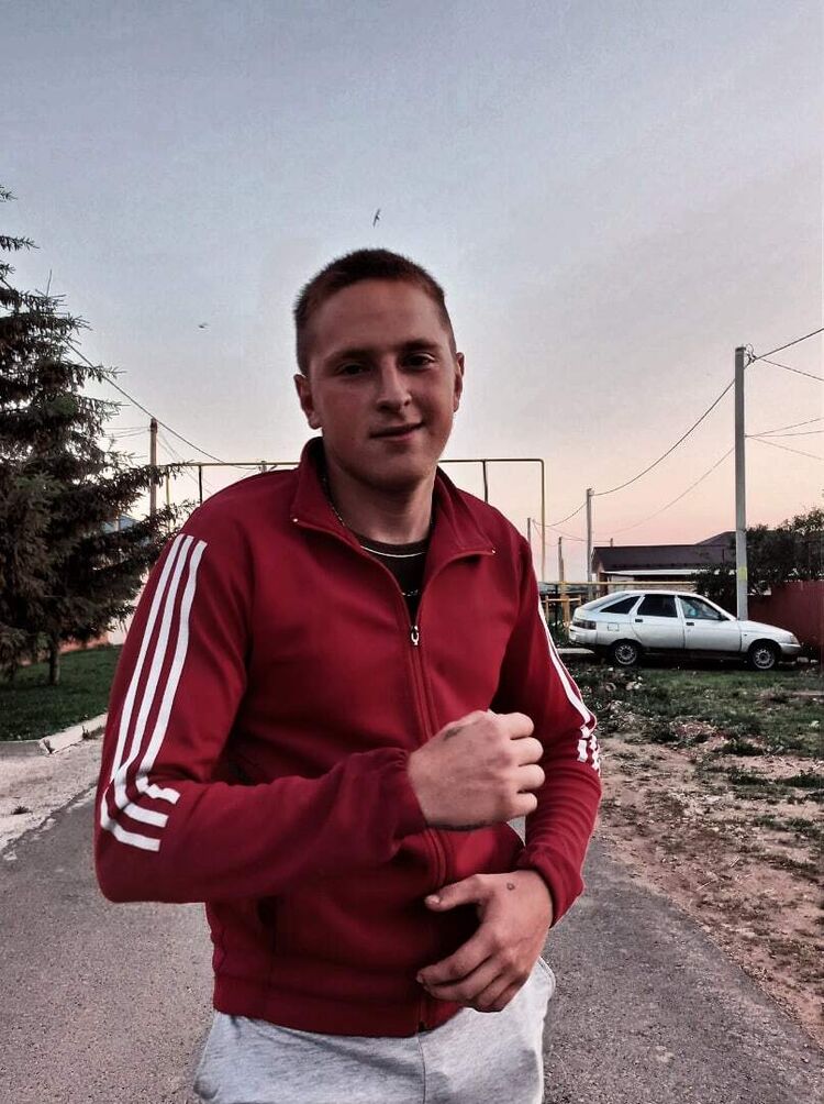  28827559  , 23 ,    