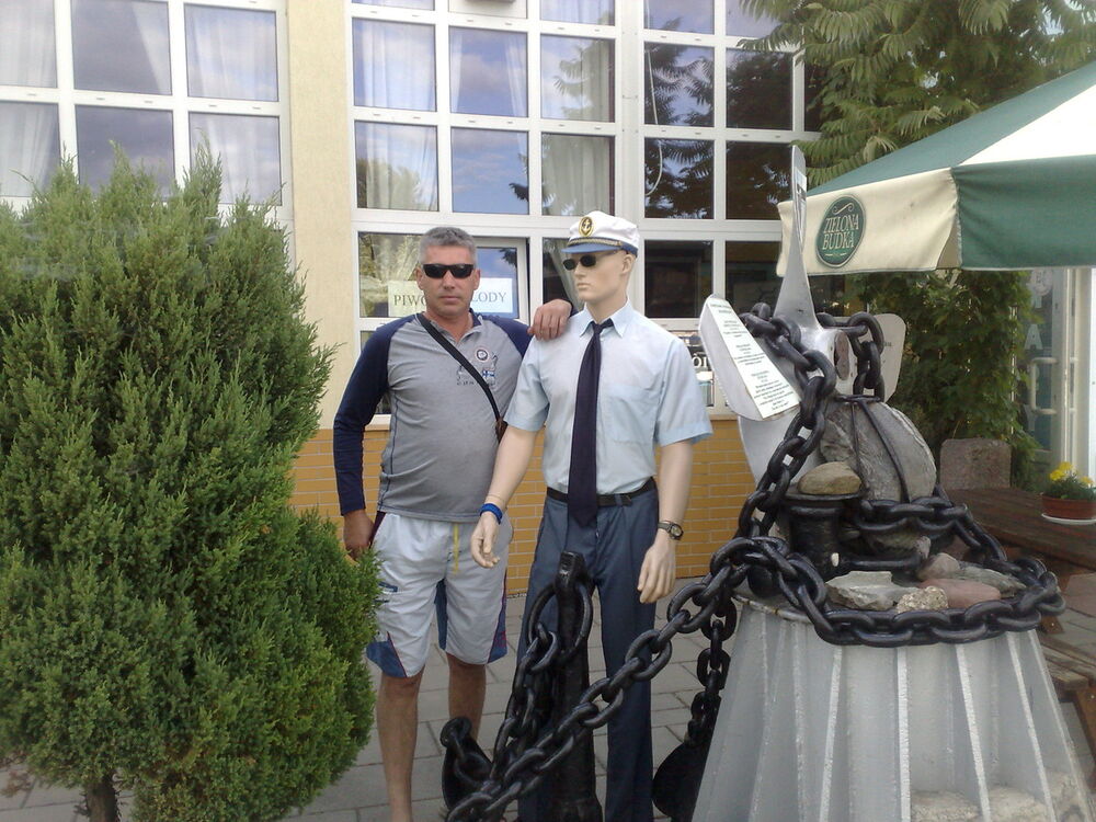  5428089  Mihail, 53 ,    