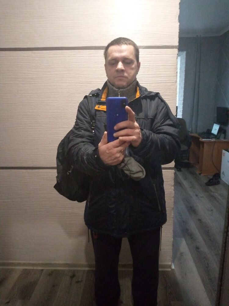  37431869  , 46 ,    